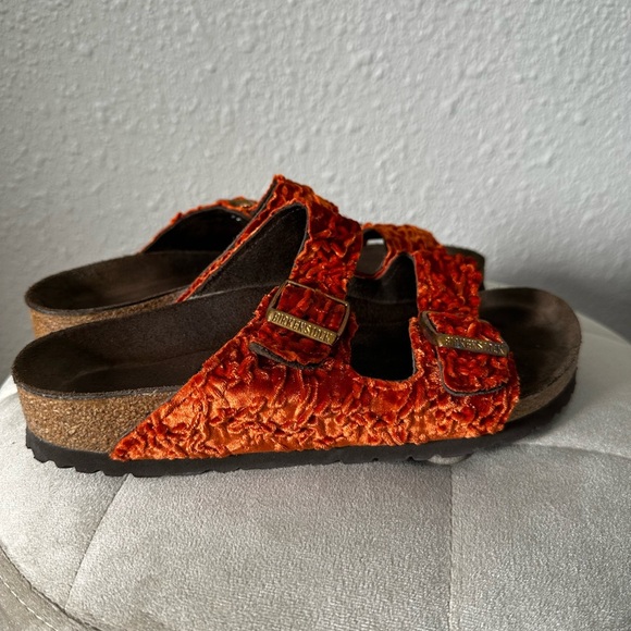 Birkenstock Arizona Crushed Orange Velvet Sandals Size 36 - Picture 4 of 15
